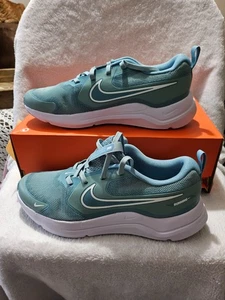 New Kid's Nike Cosmic Runner (GS) Size 7 - Picture 1 of 4