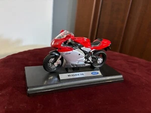MV Agusta F4S / F 4 S moto modello Welly 1:18 NUOVO - Foto 1 di 3
