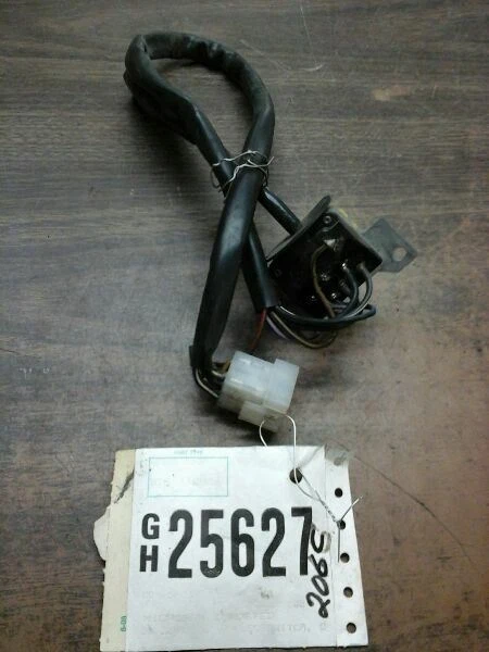 Passenger Right Column Switch Wiper Fits 79-83 BMW 320i 26008 - Image 1 of 1