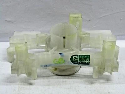 Оригинальный кронштейн для крепления рулевой колонки 2001-2003 Toyota Sienna - Изображение 1 из 4