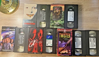 X Files Silence of the Lambs Lost In Space Jurassic Park Twister VHS 5 Movie Lot - Image 1 of 4