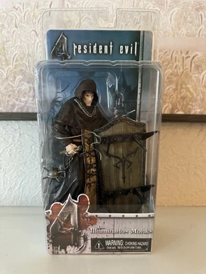 Figura de acción NECA Resident Evil 4 Serie 2 LOS ILLUMINADOS MONKS con escudo Foto 1 de 3