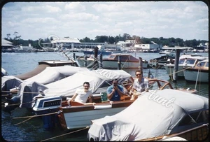 Brielle New Jersey Barca Dock Uomo 35mm Slide anni 60 - Foto 1 di 3