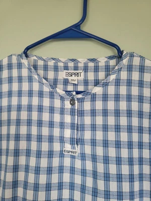 ESPRIT PLAID BLOUSA SIZE MEDIUM - Image 1 of 4