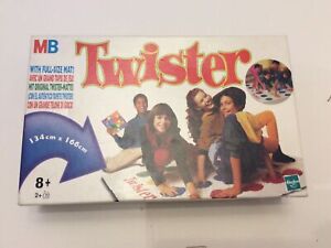 Twist Game Hasbro Alter 8+ 2+ Spieler Matte in voller Größe 134 cm - 166 cm aus Jahr 1999