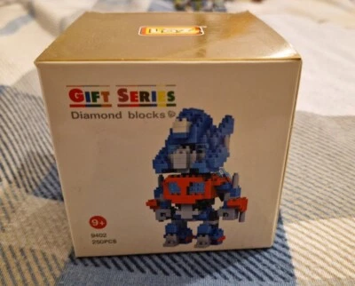 LOZ Blocks Transformers Optimus Prime Diamond Building Blocks 250 pieces Gift - Image 1 of 2