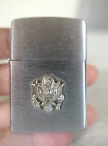 Vintage 1995 Brushed Silver "The Great Seal of the United States" Zippo Lighter