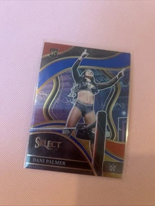 2024 Panini Select Wwe - Ringside Dani Palmer #232 Red & Blue (RC) - Picture 1 of 2