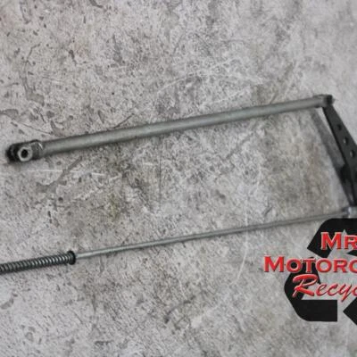 05-09 SUZUKI BOULEVARD VL800 C50 OEM RIGHT REAR BRAKE FOOT LINK 43110-41F11 C1 - Image 1 of 4