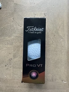 Titleist Pro V1 Golf Balls - 3 Pack New In Box - Picture 1 of 2