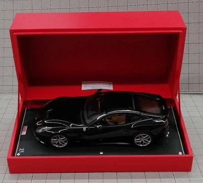 MR COLLECTION Ferrari F12 auto nera scala 1/18 - Immagine 1 di 4