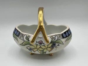 Porzellankorb Goldgriff Narzissen floral signiert handbemalt klein - Bild 1 von 8