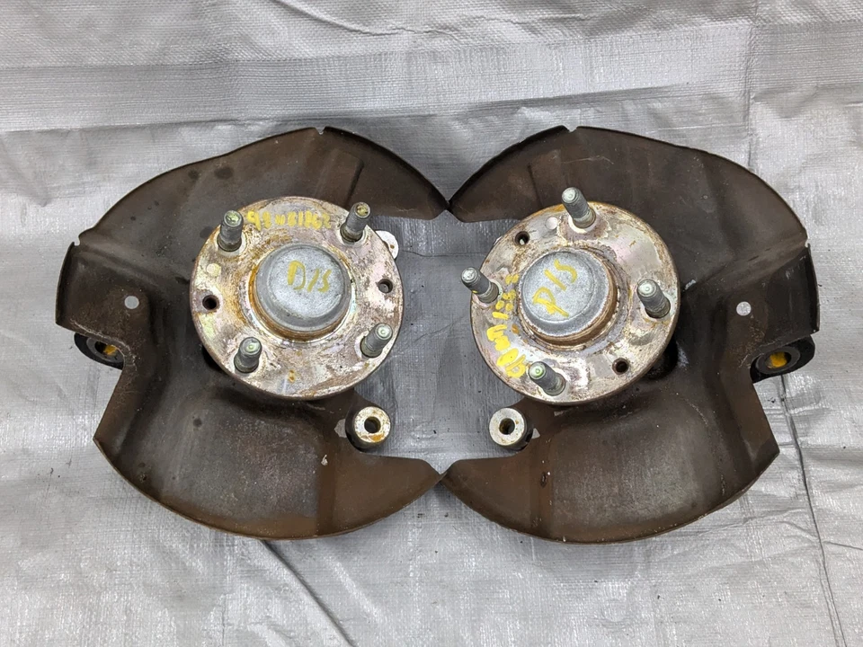 Par de nudillos de buje de husillo delantero izquierdo y derecho Mazda Miata 1999-2005 99-05 98NB18G Foto 1 de 4