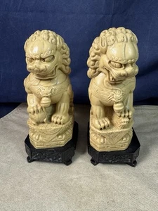 Pair Chinese Foo Dogs Heavy Resin Set of 2 Lion Bookends - Picture 1 of 15