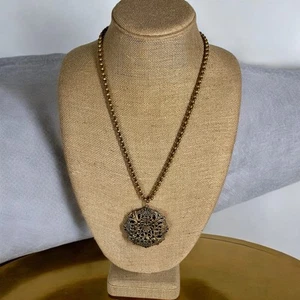 Vintage Gold Tone Art Nouveau Style Medallion Chain Link Necklace - Picture 1 of 6