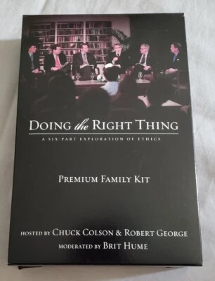 Doing The Right Thing Exploration of Ethics w/ Chuck Colson - Premium Family Kit Foto 1 de 4