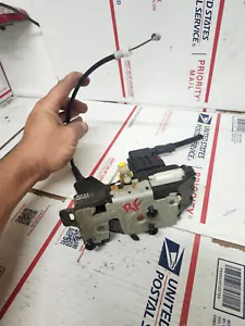 RIGHT PASSENGER Side FRONT Power Door Lock Latch Actuator for 03-06 Lincoln LS - Imagen 1 de 2