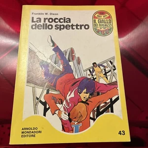 IL GIALLO DEI RAGAZZI 43 LA ROCCIA DELLO SPETTRO ARNOLDO MONDADORI EDITORE - Foto 1 di 2