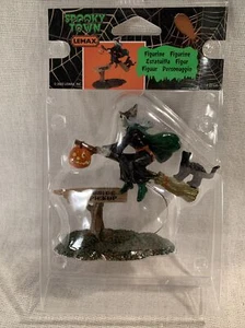 Lemax 22105 CURBSIDE PICKUP Spooky Town Figurine Halloween Decor Witch Figure - Picture 1 of 10