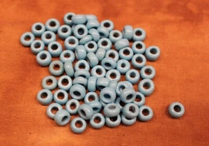 250 Glas Perlen, blau, glänzend, 8 mm Durchmesser, Indianer, Cowboy, z Basteln - Bild 1 von 2