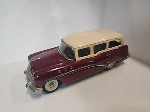 1950s Buick Roadmaster Yonezawa Friction Toy - Picture 1 of 7