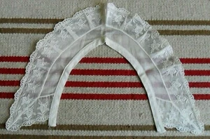Vintage Antique French Off-White Embroidered Lace Open COLLAR, Pointy, Flowers - Picture 1 of 7