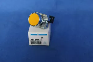 Telemecanique compatible XB2-BA51 w. 1x NO ZB2-BE101C, yellow, momentary - Picture 1 of 4