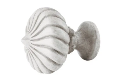 Acabado de cúpula de cebolla Kirsch Buckingham para poste de cortinas de 2" vendido como: 1/cada uno Foto 1 de 4