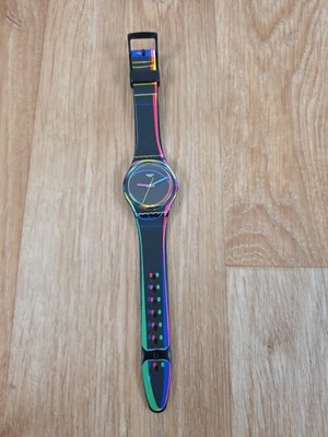 Reloj Swatch Red Shore GB333 - Hecho en Suiza de Cuarzo - Unisex Difícil de Encontrar Negro Neón Foto 1 de 4