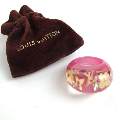 Anillo de inclusión Louis Vuitton Berg de plástico usado Foto 1 de 4