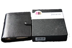Filofax Finsbury Pocket leather organiser Black, NEW, Ref 025360 back Zip pocket - Imagen 1 de 16