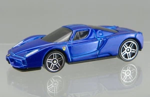 Hot Wheels 2008 Team Exotics 1/64 Diecast 2002 Metallic Blue Enzo Ferrari NM-M - Picture 1 of 6