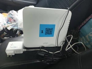 AT&T 4G LTE Cell Booster Nokia SS2FII Femtocell Microcell Multi-band SOHO - Photo 1 sur 9