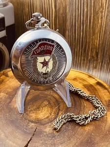 VTG MOLNIJA Russian Soviet USSR POCKET WATCH 3602 CCCP FLAG 18J RUNS #8103 - Picture 1 of 17
