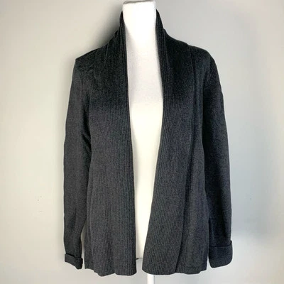 Cardigã Van Heusen cinza cachoeira malha de algodão robusto frente aberta feminino tamanho M - Imagem 1 de 4