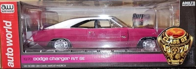 Auto World 1:18 1970 Dodge Charger R/T SE 440 Class of '70 50th Anniv. AMM1215 - Image 1 of 4
