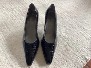 Schwarzer Pumps „Gabor“, Lackleder Gr. 7,5 Neuwertig - Bild 1 von 10