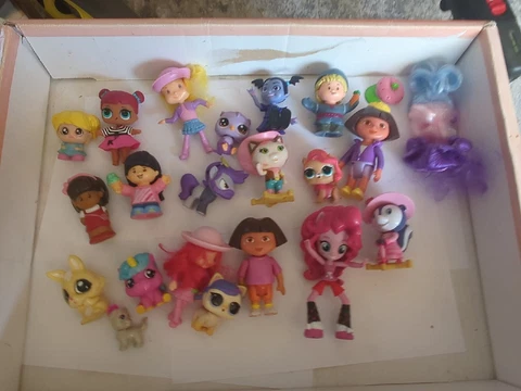 Sheriff Callie's Wild West Figures Dora Disney My Little Pony Girl Toy Lot Cover