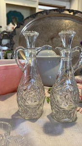 Anchor Hocking Cruets with stoppers and Star of David design set of 2 - Picture 1 of 10