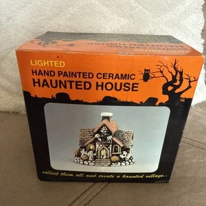 Vintage Halloween Lighted Ceramic Haunted House w/Original Box - Picture 1 of 3