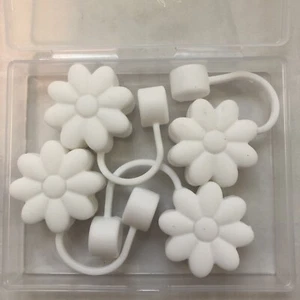 4 Pack Straw Topper Stanley Cup Accessories - White Flower - Picture 1 of 1