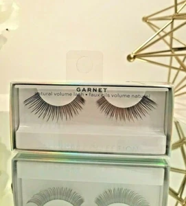 NIB SEPHORA Collection GARNET NATURAL VOLUME LASH - Picture 1 of 3