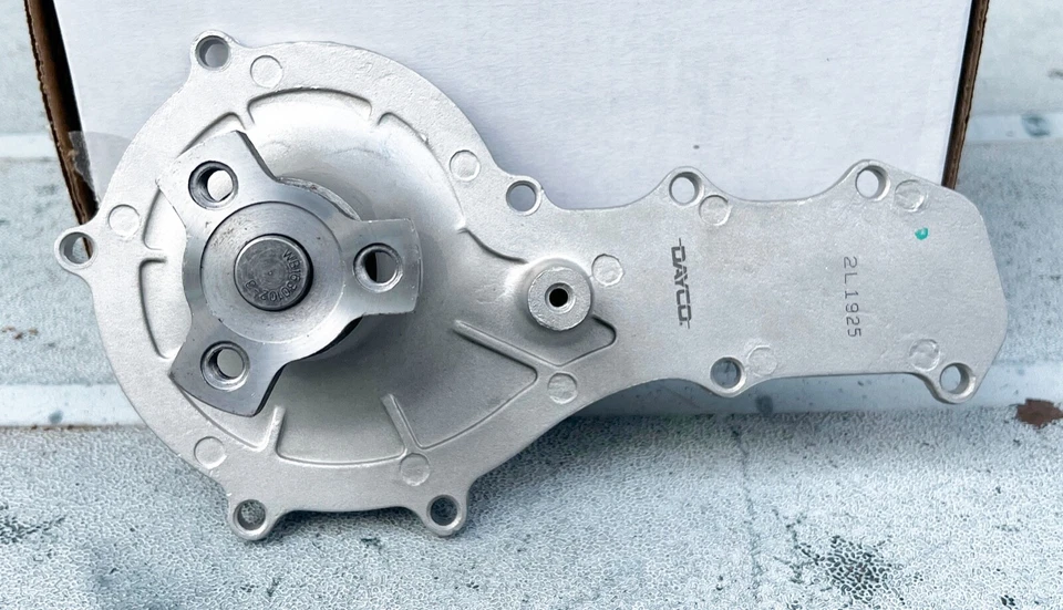 Bomba de agua automotriz Dayco DP1273 Chrysler Dodge Daytona Spirit 1992 1993  Foto 1 de 4