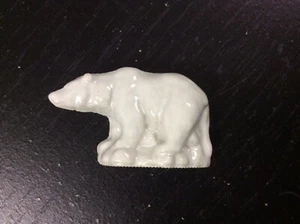 Wade England / Red Rose Tea Figurine POLAR BEAR - Picture 1 of 2