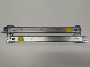 Dell B6 Full Rail Kit FYK4G 61KCY 0384R 5Y77W F9HYC H4X64 K7F3P XV104 61KCY 038 - Picture 1 of 3