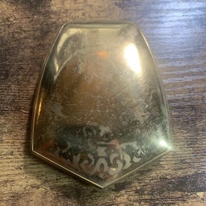 Vintage American Beauty powder compact, Gold Tone, Usage Scuffs - Picture 1 of 5