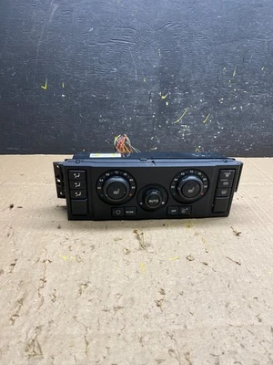 2008 to 2009 Land Rover Range LR3 AC Heater Climate Control Module U5005 DG - Image 1 of 4