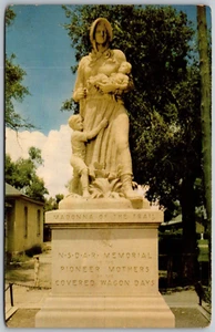 Springerville Arizona 1956 Postcard Madonna Of The Trail Statue - Picture 1 of 2