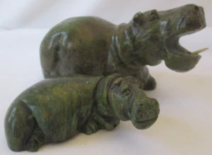 GESCHNITZTE JADEGRÜNE STEIN MUTTER UND BABY NILPFERD FILSSENFIGUREN - Bild 1 von 11
