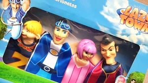 SIMBA LAZY TOWN Puppets Set: STEPHANIE, SPORTACUS, ZIGGY & ROBBIE ROTTEN. BNIB! - Picture 1 of 4